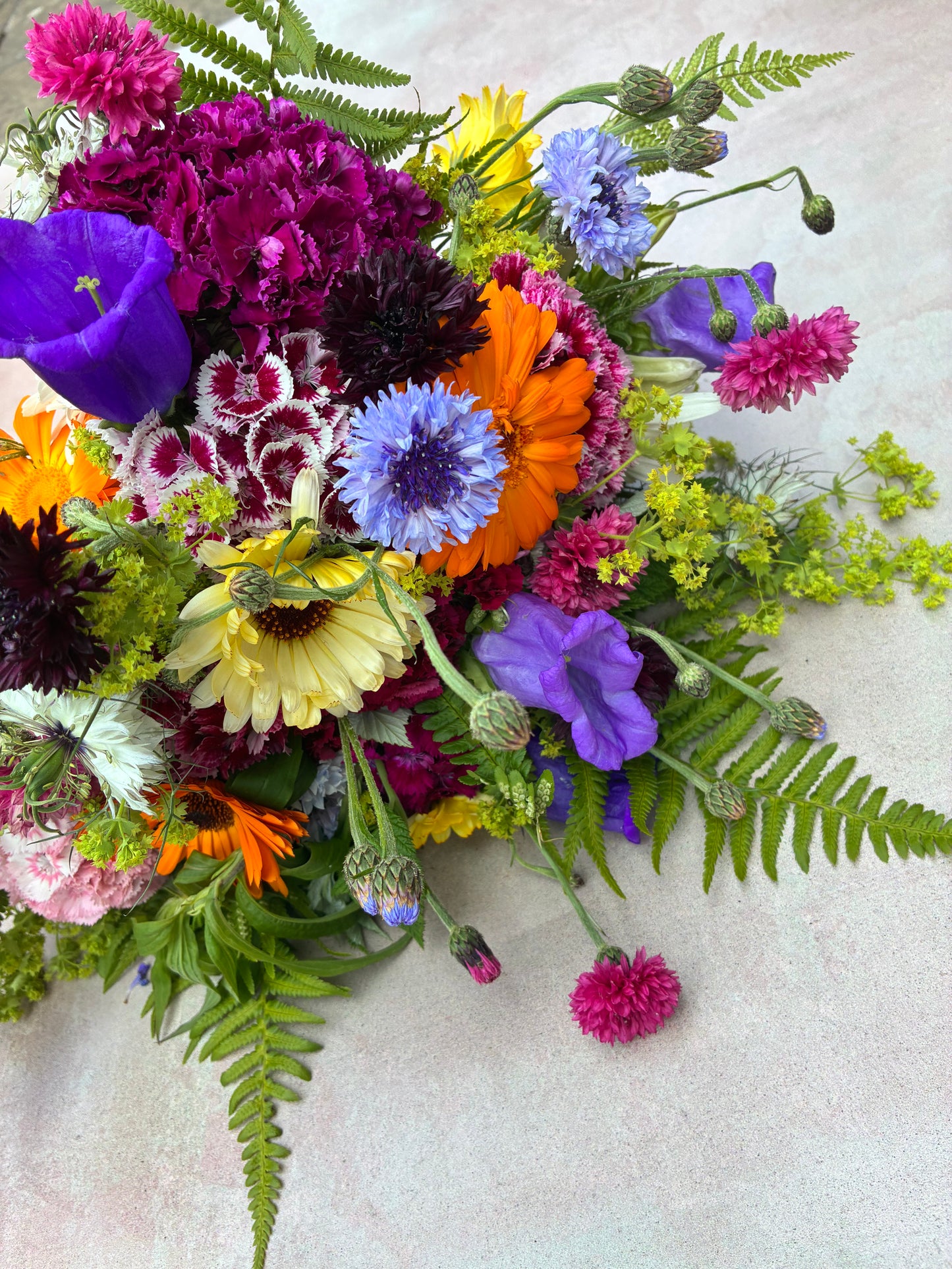 Farewell flower meadow mix side or end spray