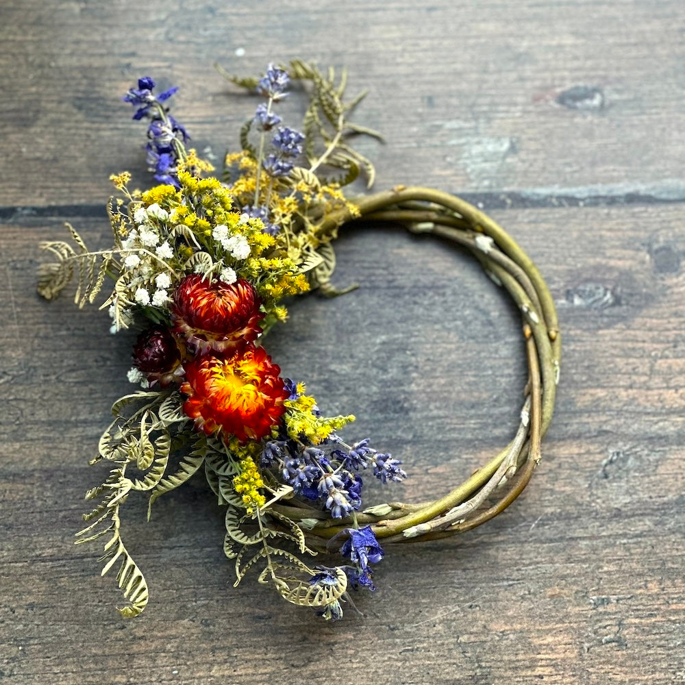 Dried mini half wreath